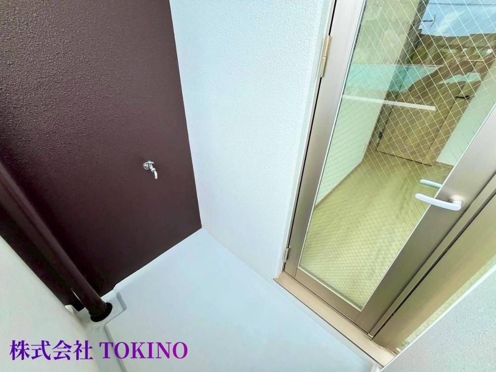 4LDK Corner Apartment in Okinawa City for Sale - Thumbnail 3