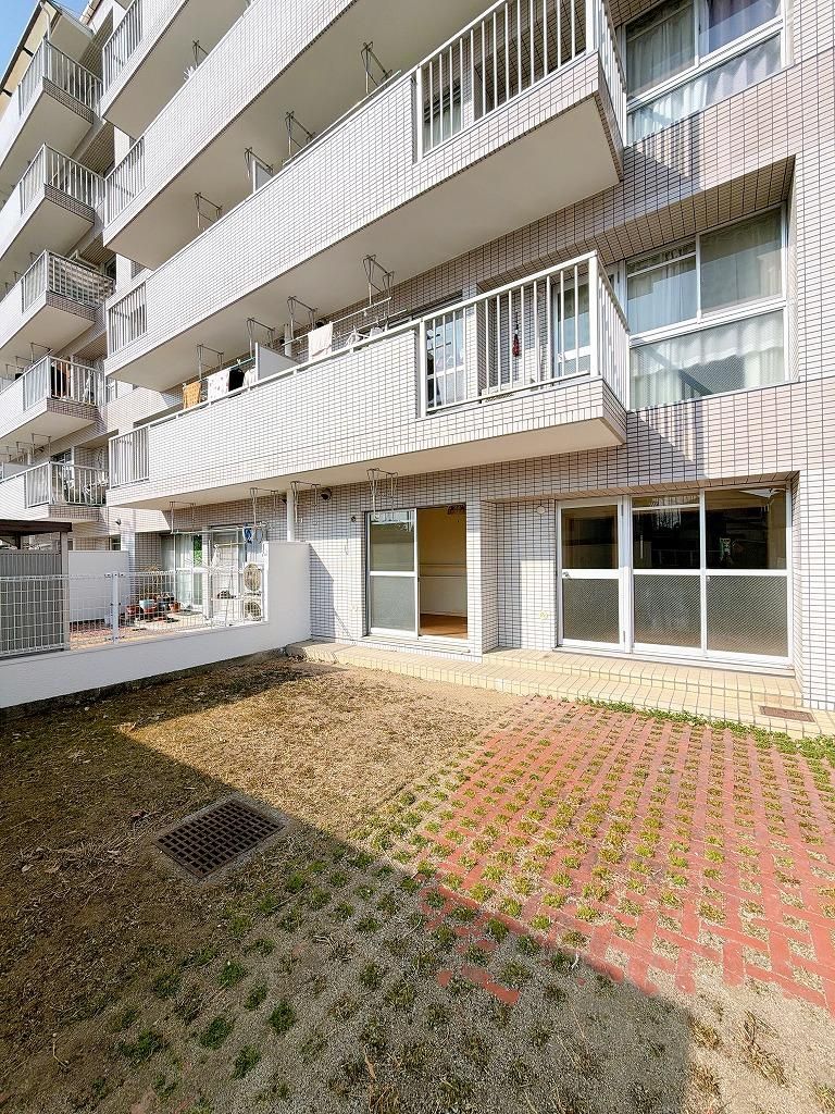 3LDK Apartment for Sale in Takamatsu, Kagawa - Thumbnail 3