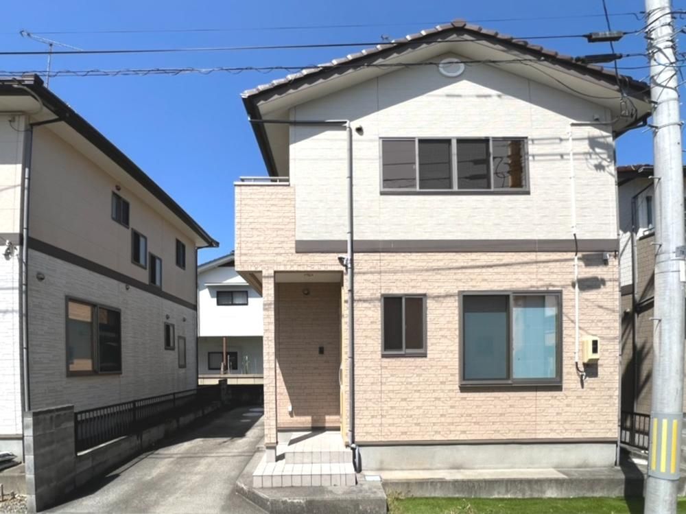 3LDK Detached House for Sale in Iwaki City, Fukushima - Thumbnail 2