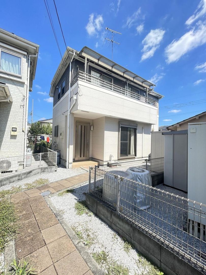 3LDK Detached House for Sale in Akiruno City, Tokyo - Thumbnail 2
