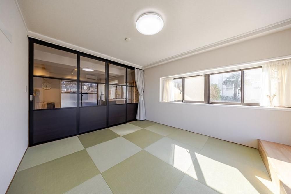 3LDK Apartment for Sale in Kawasaki with Roof Balcony - Thumbnail 4