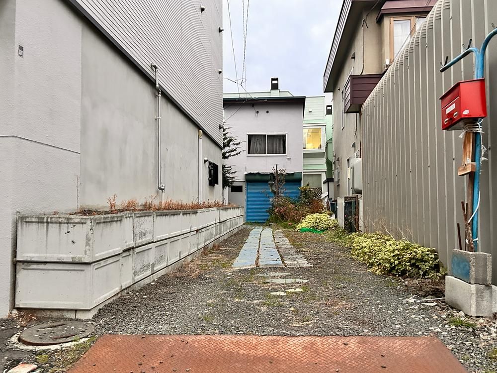 Land for Sale in Nishiku, Sapporo – 163.79m2 Plot near Kotoni Station - Thumbnail 3