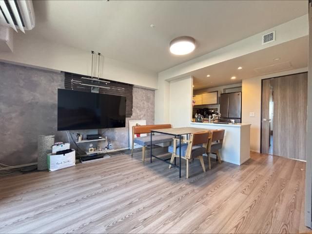 3LDK Apartment for Sale in Higashi Ward, Sapporo - Thumbnail 4