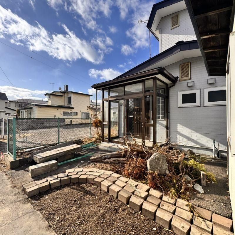 4LDK Resale House in Tomakomai, Hokkaido - 8.3 Million Yen - Thumbnail 3