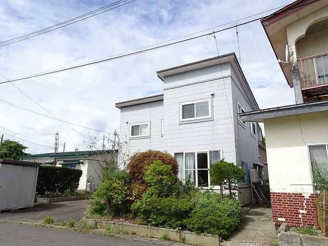 4LDK Detached House for Sale in Hokuto, Hokkaido - Thumbnail 2