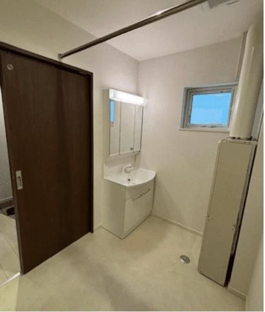 4LDK Detached House for Sale in Asahikawa, Hokkaido - Thumbnail 3