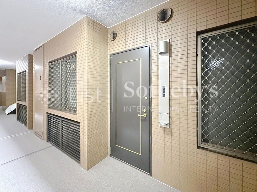 3LDK Apartment for Sale in Nishi Ward, Yokohama - 67m2 - Thumbnail 4