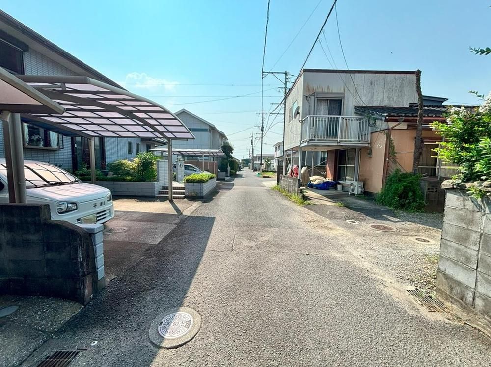 Spacious 7LDK House on 495m² Lot in Miyazaki City - Thumbnail 3