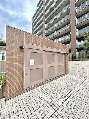 4LDK Apartment for Sale in Noda City, Chiba - 90.71m² - Thumbnail 3