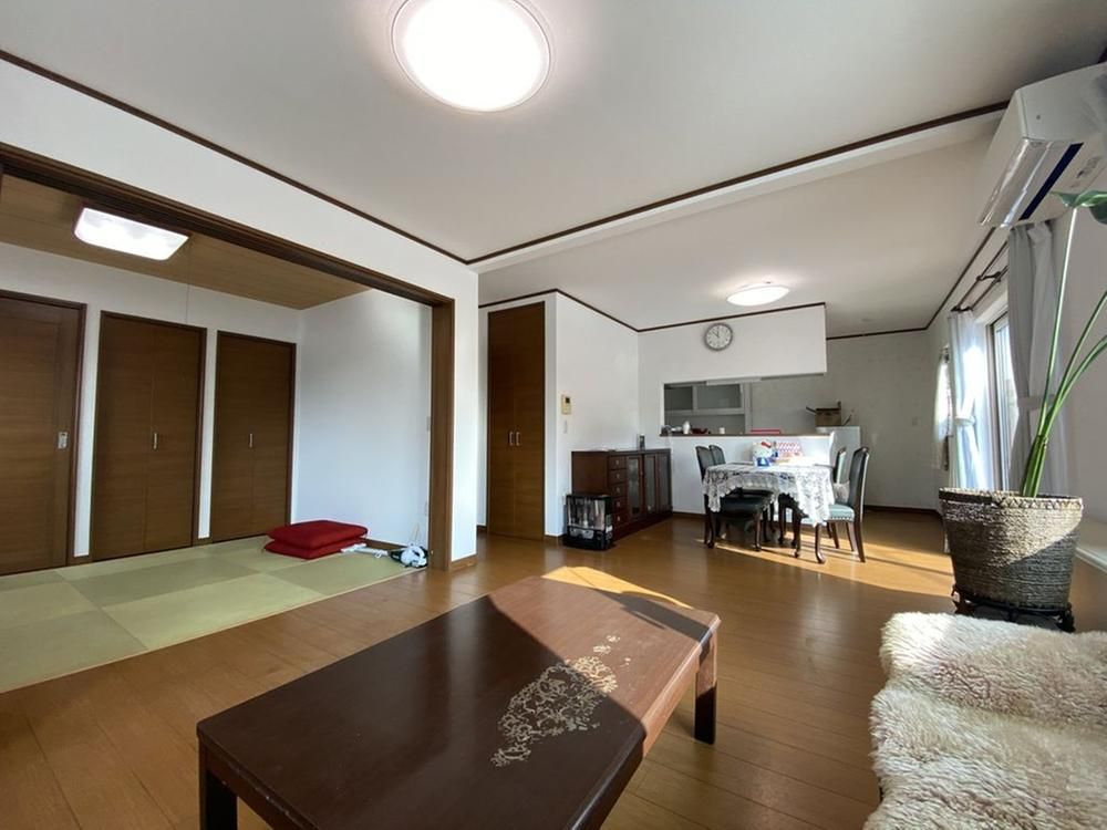 4LDK Detached House for Sale in Tomakomai, Hokkaido - Thumbnail 3