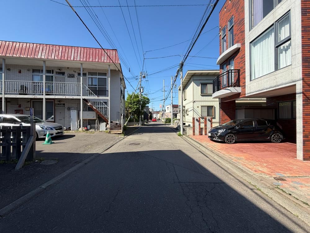 Renovated 4LDK House with Rooftop in Minami-ku, Sapporo - Thumbnail 2