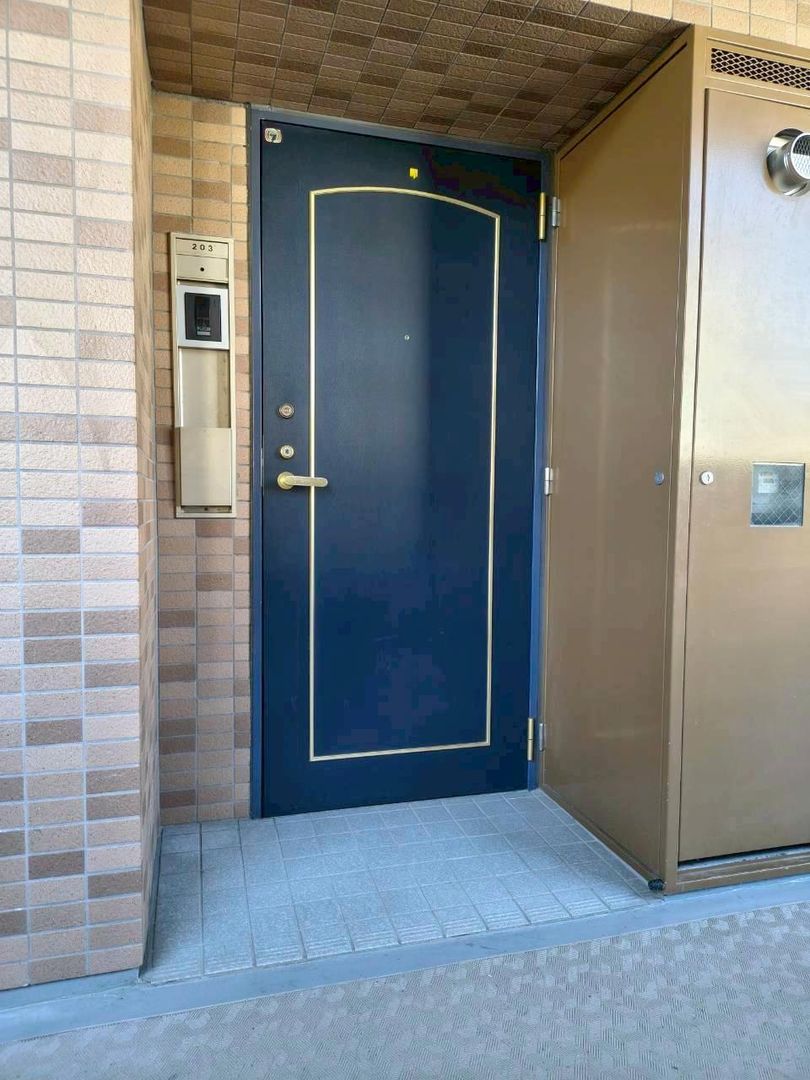 Renovated 3LDK Apartment Near Rikuzen-Ochiai Station in Sendai - Thumbnail 2