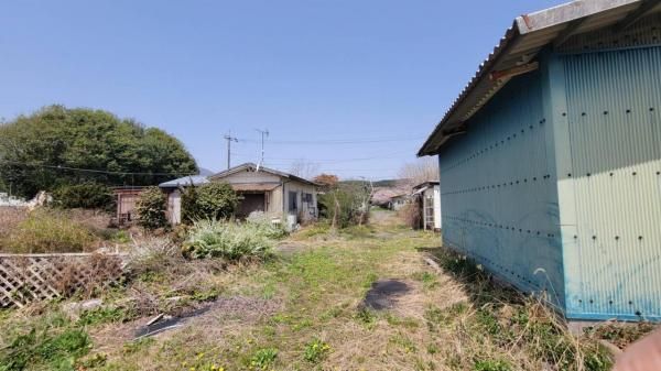 Detached House for Sale in Fujinomiya with Large Land - Thumbnail 4