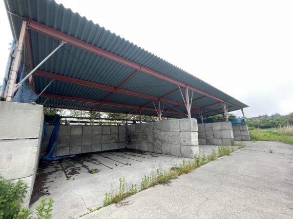 Detached House for Sale in Fujinomiya with Large Land - Thumbnail 3