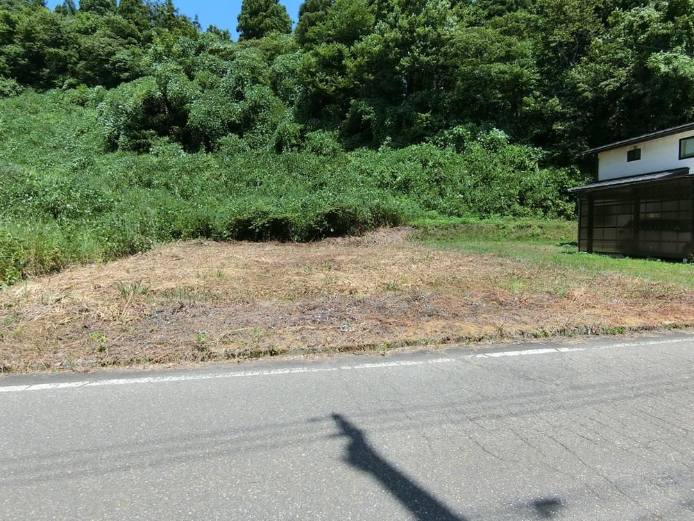 330 sqm Building Lot for Sale in Joetsu City, Niigata - Thumbnail 3