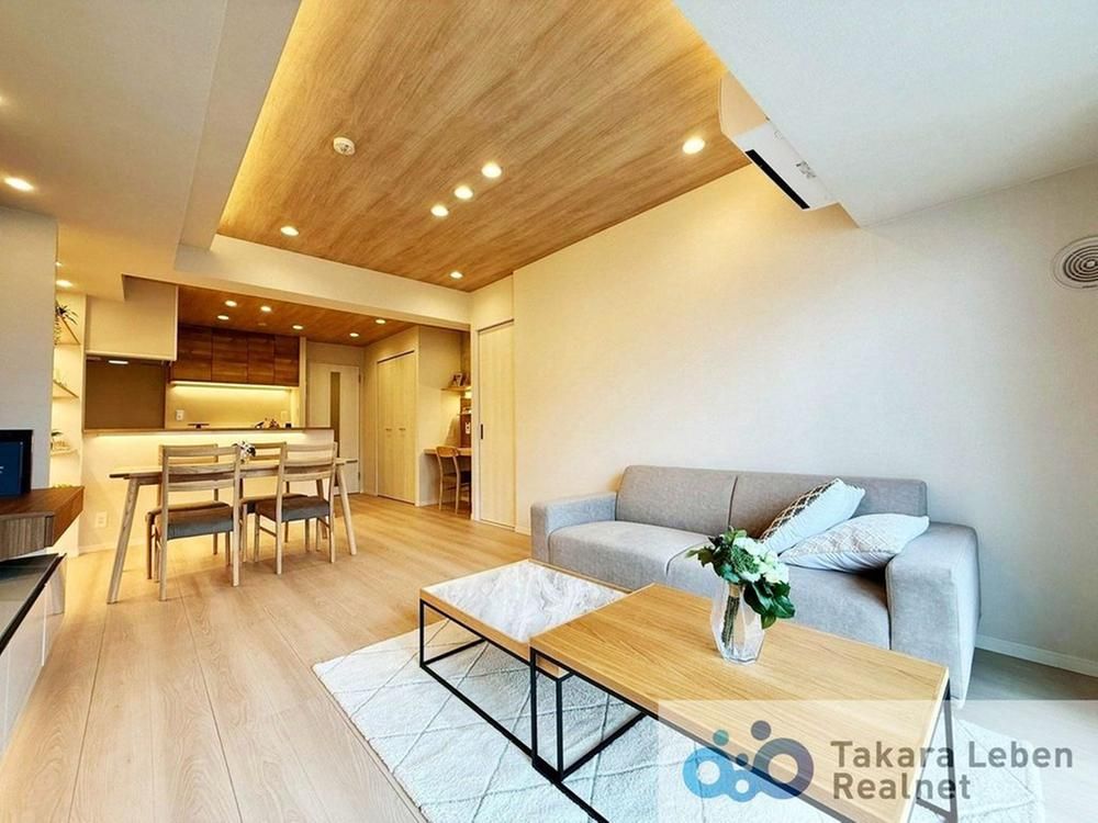 Sun Cradle Reveil Ikebukuro 2LDK+S Apartment for Sale - Thumbnail 4