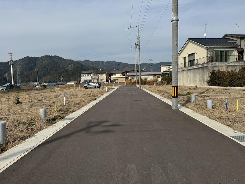 100 Sqm Building Land in Yamashina Ward, Kyoto - Thumbnail 4