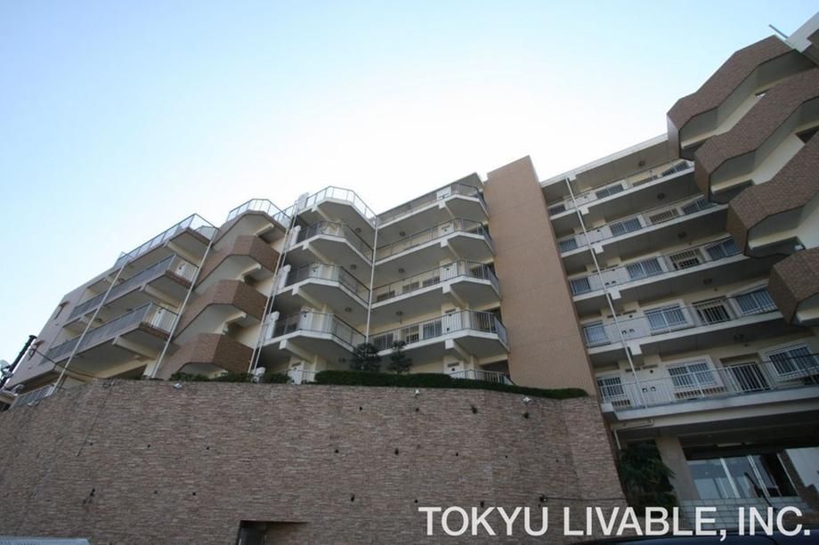 3LDK Apartment for Sale in Kawasaki, Kanagawa - 80.45m2 - Thumbnail 2