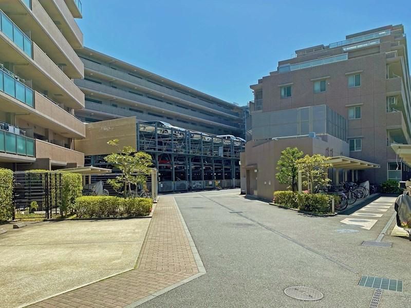 4LDK Apartment in Kohoku-ku, Yokohama for 62,800,000 Yen - Thumbnail 3