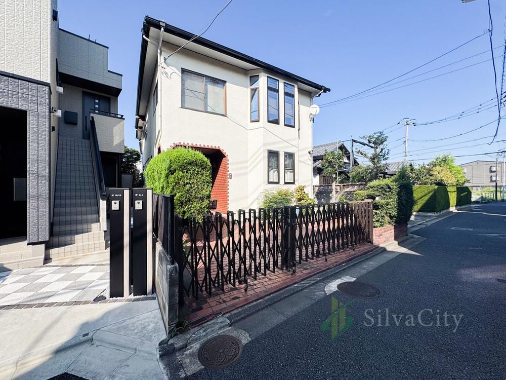 Land for Sale in Setagaya, Tokyo - 129.53 sqm - Thumbnail 2
