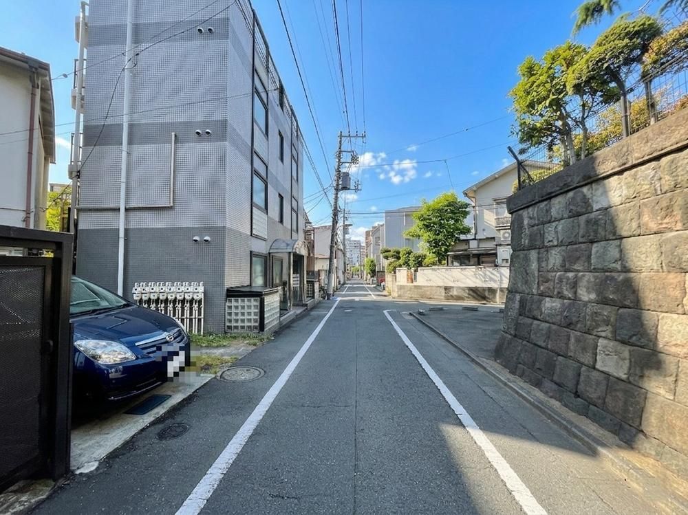 3LDK House for Sale in Toshima-ku, Tokyo - 90.11sqm - Thumbnail 3