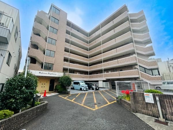 2LDK Apartment near Sagamino Station in Ebina, Kanagawa - Image 1