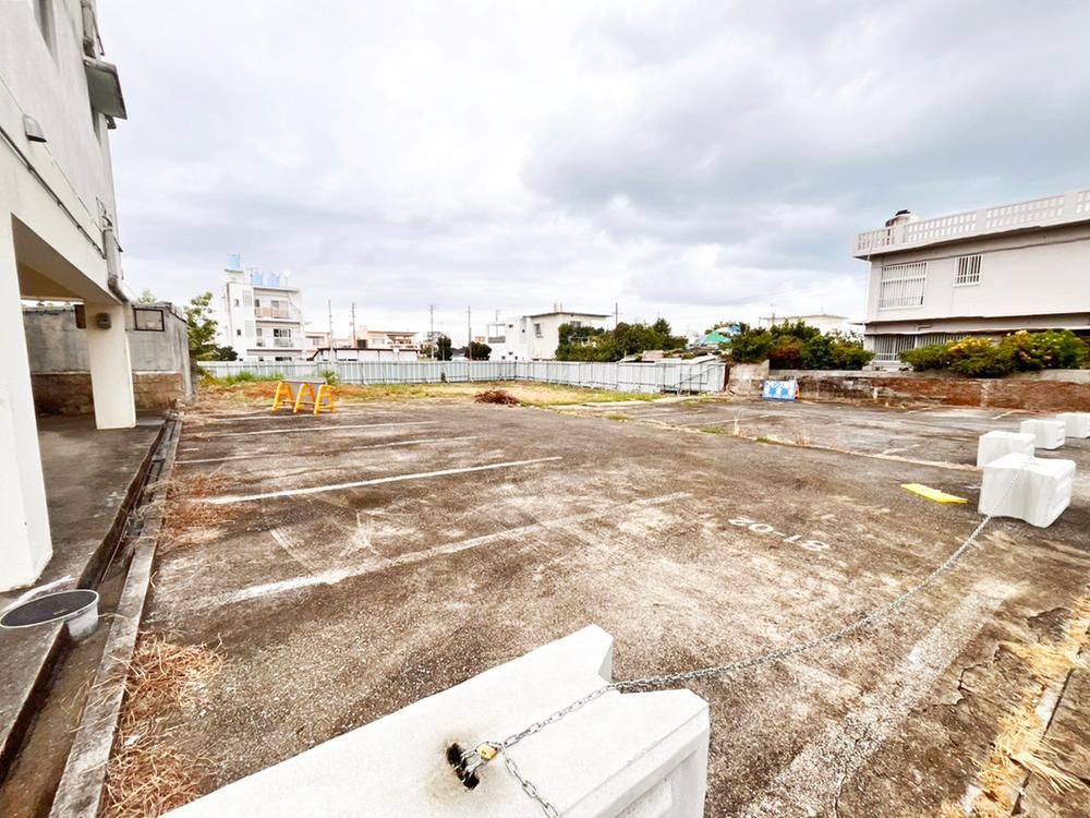 324 Tsubo Vacant Land for Sale in Uruma City Okinawa - Thumbnail 2