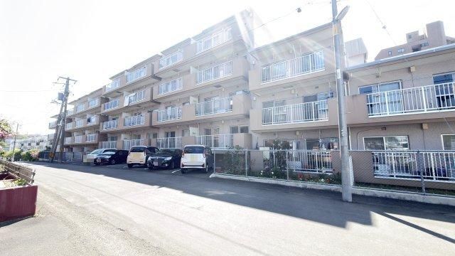 3LDK Apartment for Sale in Minami Ward, Sapporo - Thumbnail 2