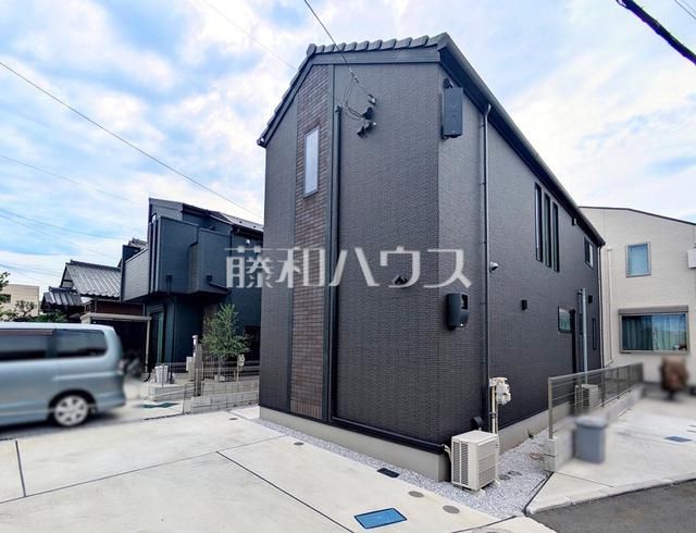 Modern 2LDK House for Sale in Fuchu, Tokyo - 78.86m² - Thumbnail 4