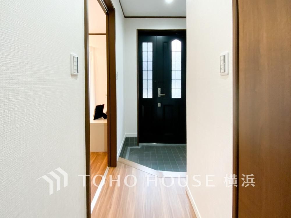 3LDK Renovated House for Sale in Minami-ku, Yokohama - Thumbnail 2