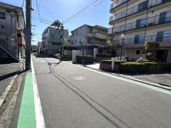 Renovated Studio Apartment in Yokohama Naka Ward - Thumbnail 3