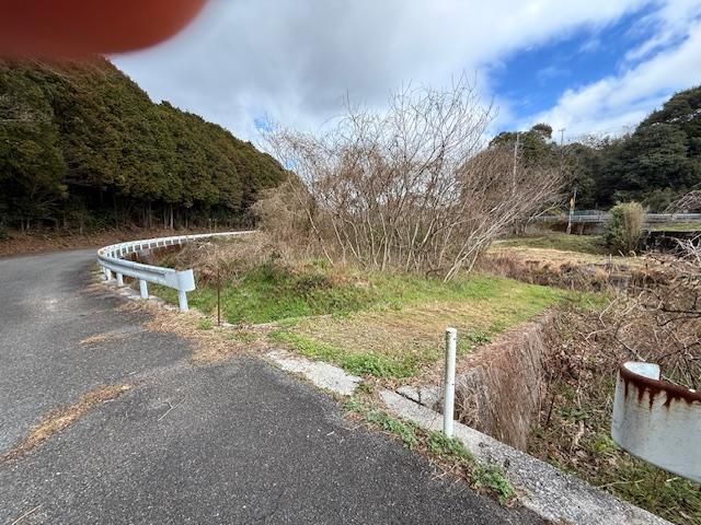 Land for Sale in Ainan Town, Ehime - 522 sqm - Thumbnail 2