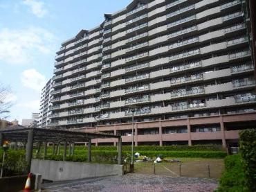 3LDK Apartment for Sale in Funabashi, Chiba - Thumbnail 3