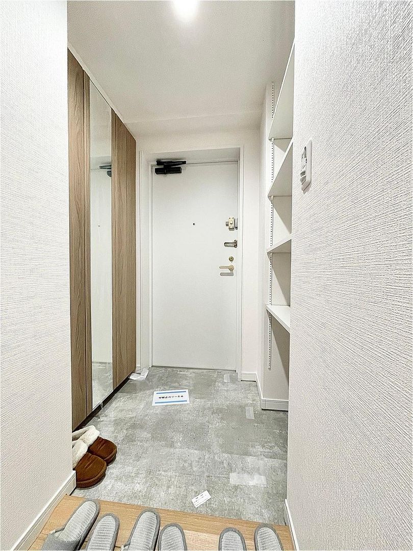 Renovated 3LDK Apartment in Yamato City, Kanagawa - Thumbnail 2