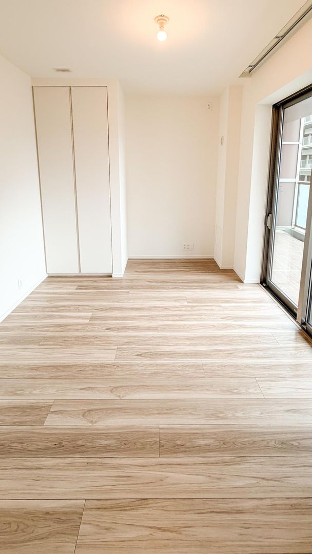 3LDK Apartment for Sale in Harumi, Chuo, Tokyo - 77.3m2 - Thumbnail 3