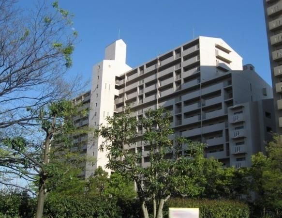 2LDK Apartment for Sale in Anjo City, Aichi Prefecture - Thumbnail 2