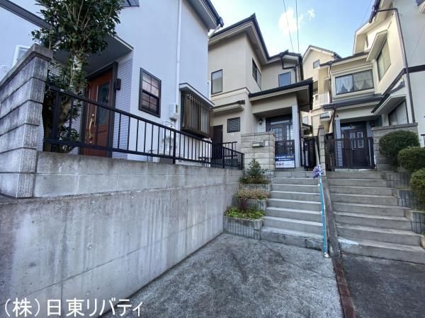 Renovated 4LDK House for Sale in Hiroshima's Asaminami Ward - Thumbnail 2