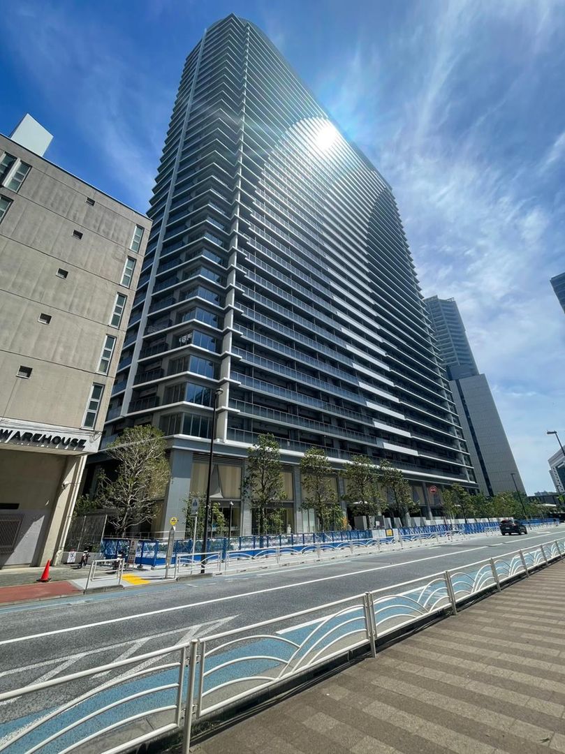 New 3LDK Apartment in Minato, Tokyo – 71.78m² - Thumbnail 3