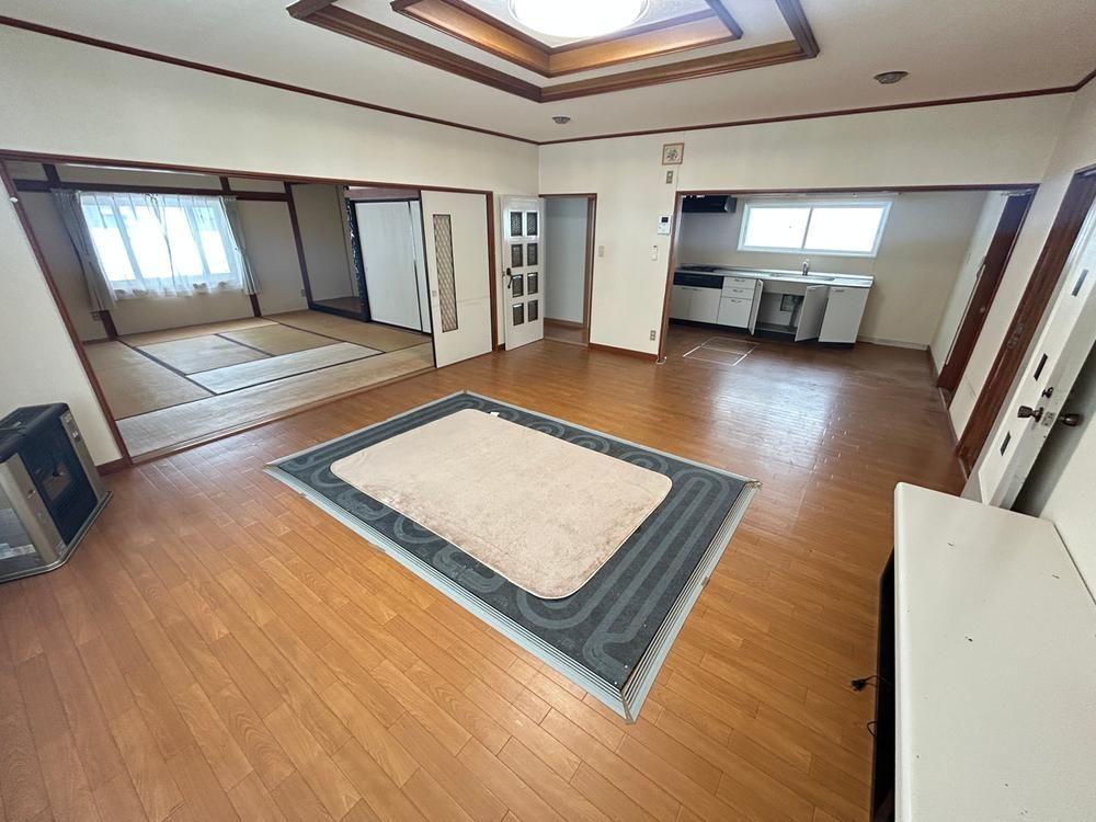 2LDK Detached House for Sale in Akabira, Hokkaido - Thumbnail 3