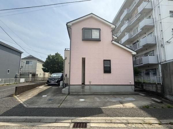 4LDK Detached House for Sale in Funabashi, Chiba - Thumbnail 3