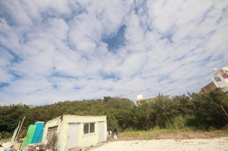 1,054 sqm Land for Sale in Tomigusuku, Okinawa - 29.8M Yen - Thumbnail 2
