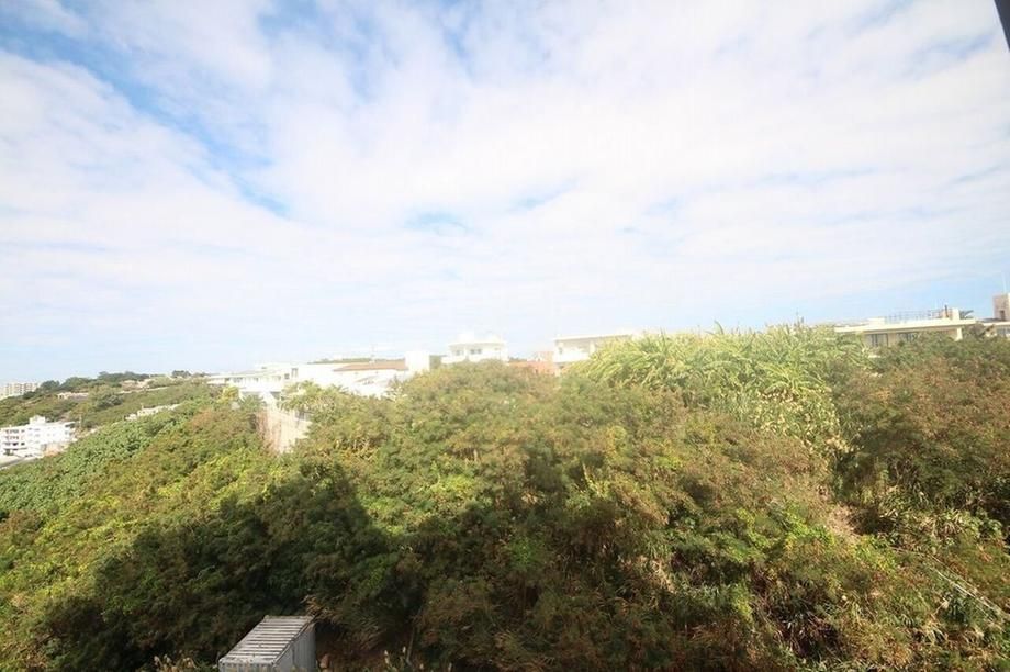 1,054 sqm Land for Sale in Tomigusuku, Okinawa - 29.8M Yen - Thumbnail 4