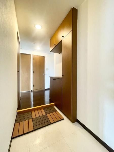 3LDK Apartment for Sale in Asahikawa, Hokkaido with Mountain Views - Image 1