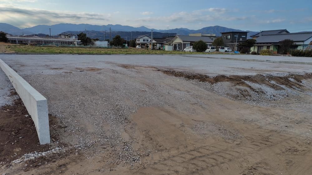 Land for Sale in Tsuno, Miyazaki - 340m2 Lot - Thumbnail 4