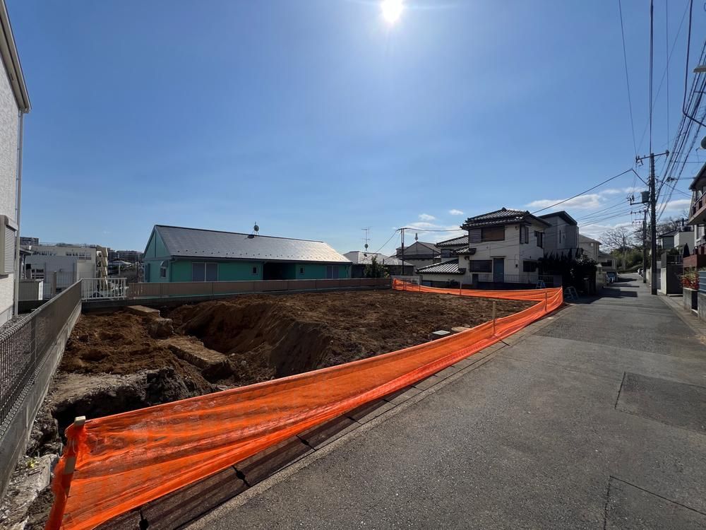 Land for Sale in Yurigaoka, Kawasaki - 5 Min Walk to Station - Thumbnail 4