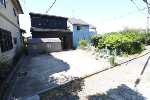 4LDK House for Sale in Suruga Ward Shizuoka 230sqm Garden - Thumbnail 2