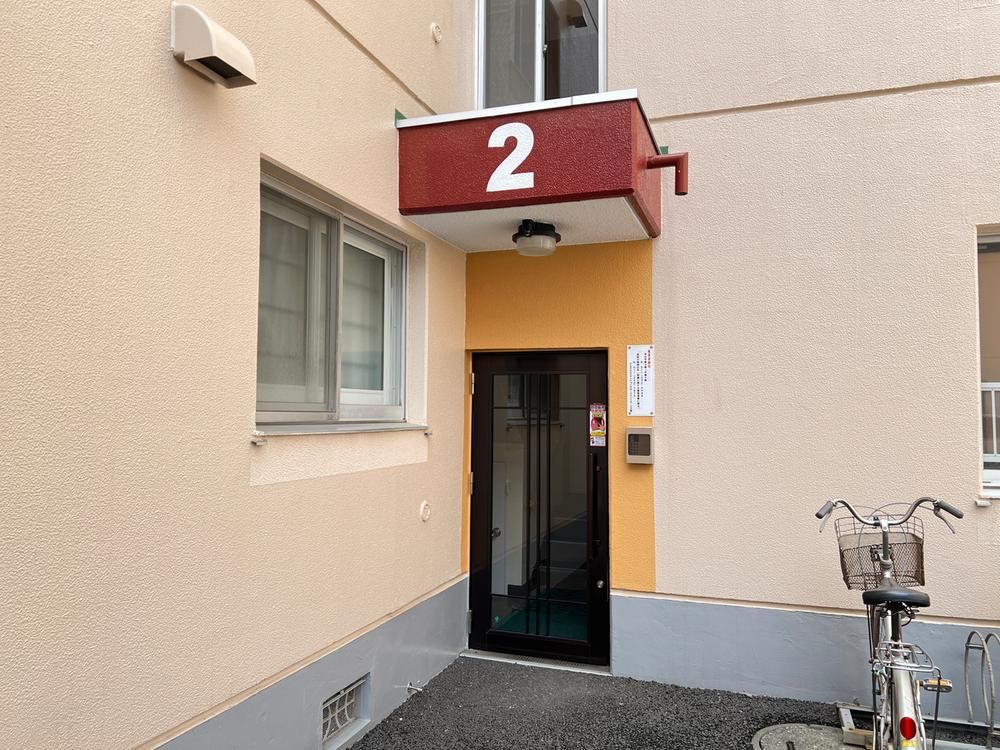 2LDK Apartment for Sale in Sapporo Nishi Ward, 50.88m2 - Thumbnail 3
