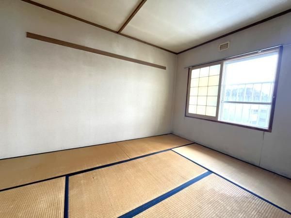 3LDK Apartment for Sale in Toyohira-ku, Sapporo - 75m2 - Thumbnail 3