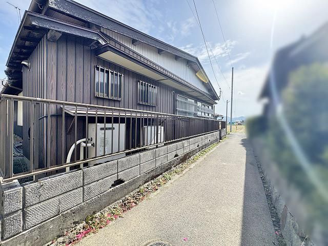 Land for Sale in Hikone City, Shiga Prefecture - 257 sqm - Thumbnail 3