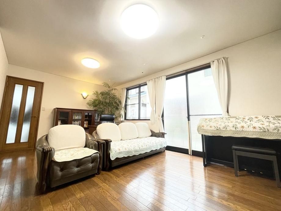 Renovated 2LDK House in Nakano, Tokyo - 78.9M Yen - Thumbnail 4